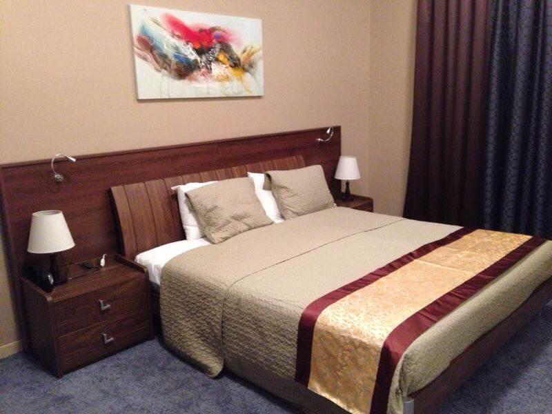 Home To Home Apartments Дубай Екстериор снимка